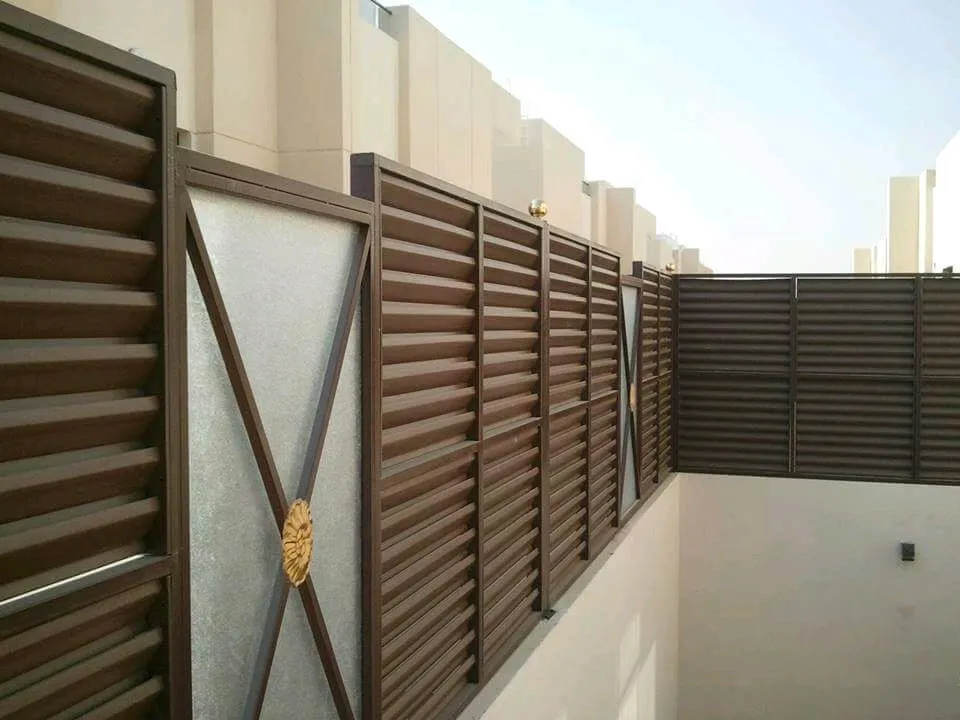 تركيب سواتر شرائح بلاستيك