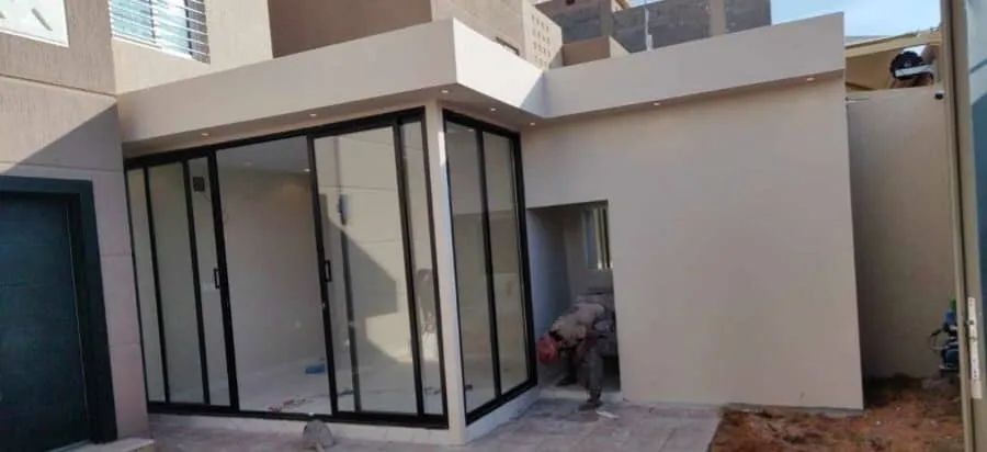 استخدامات ملاحق ساندوتش بانل